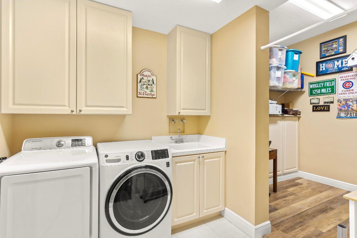 HARBOUR ISLE AT HUTCHINSON ISLAND WEST, A CONDOMIN - Residential