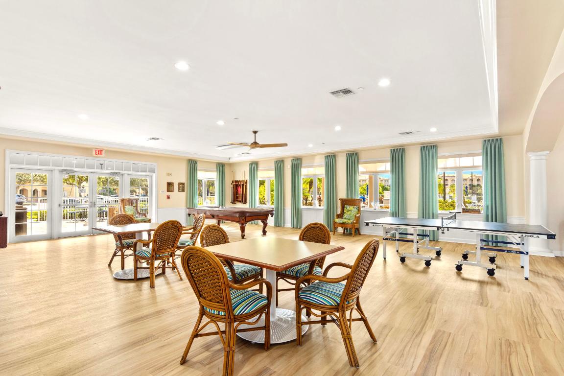 HARBOUR ISLE AT HUTCHINSON ISLAND WEST, A CONDOMIN - Residential