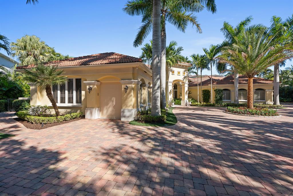 ADMIRALS COVE - Residential