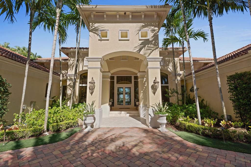 ADMIRALS COVE - Residential