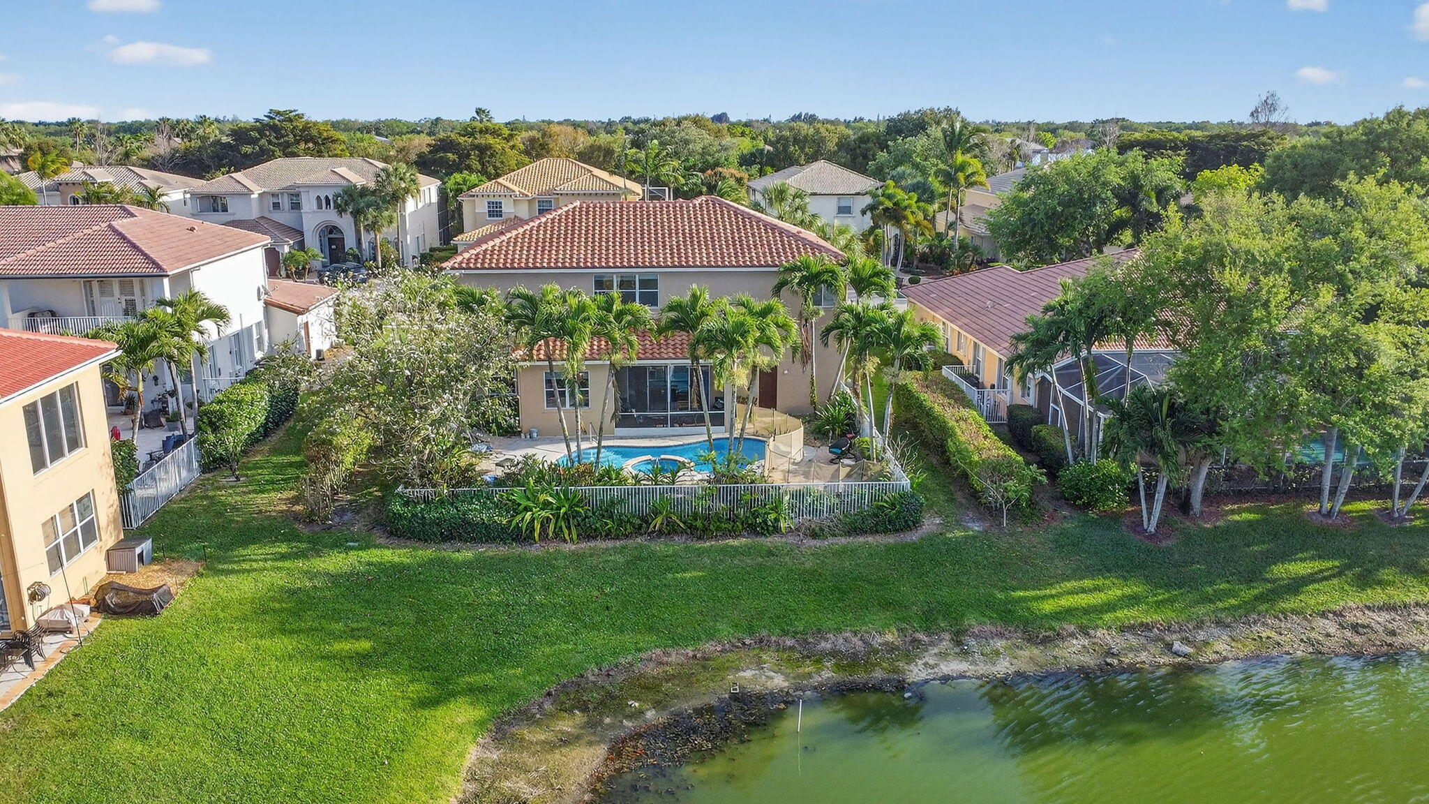 VILLAGES OF WINDSOR,ISOLA BELLA ESTATES - Residential