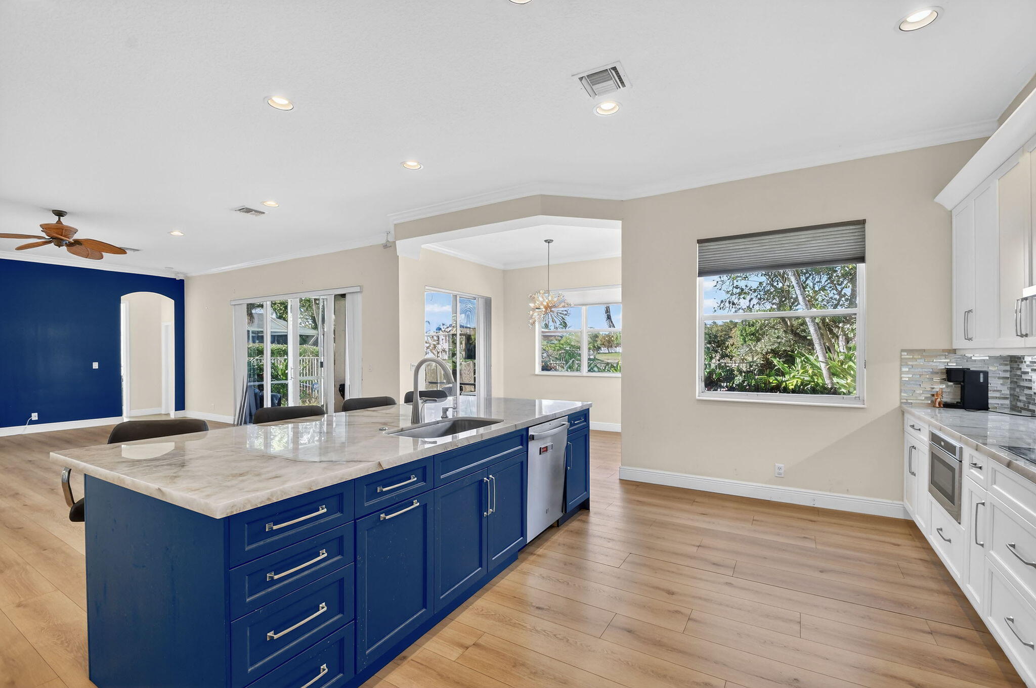 VILLAGES OF WINDSOR,ISOLA BELLA ESTATES - Residential