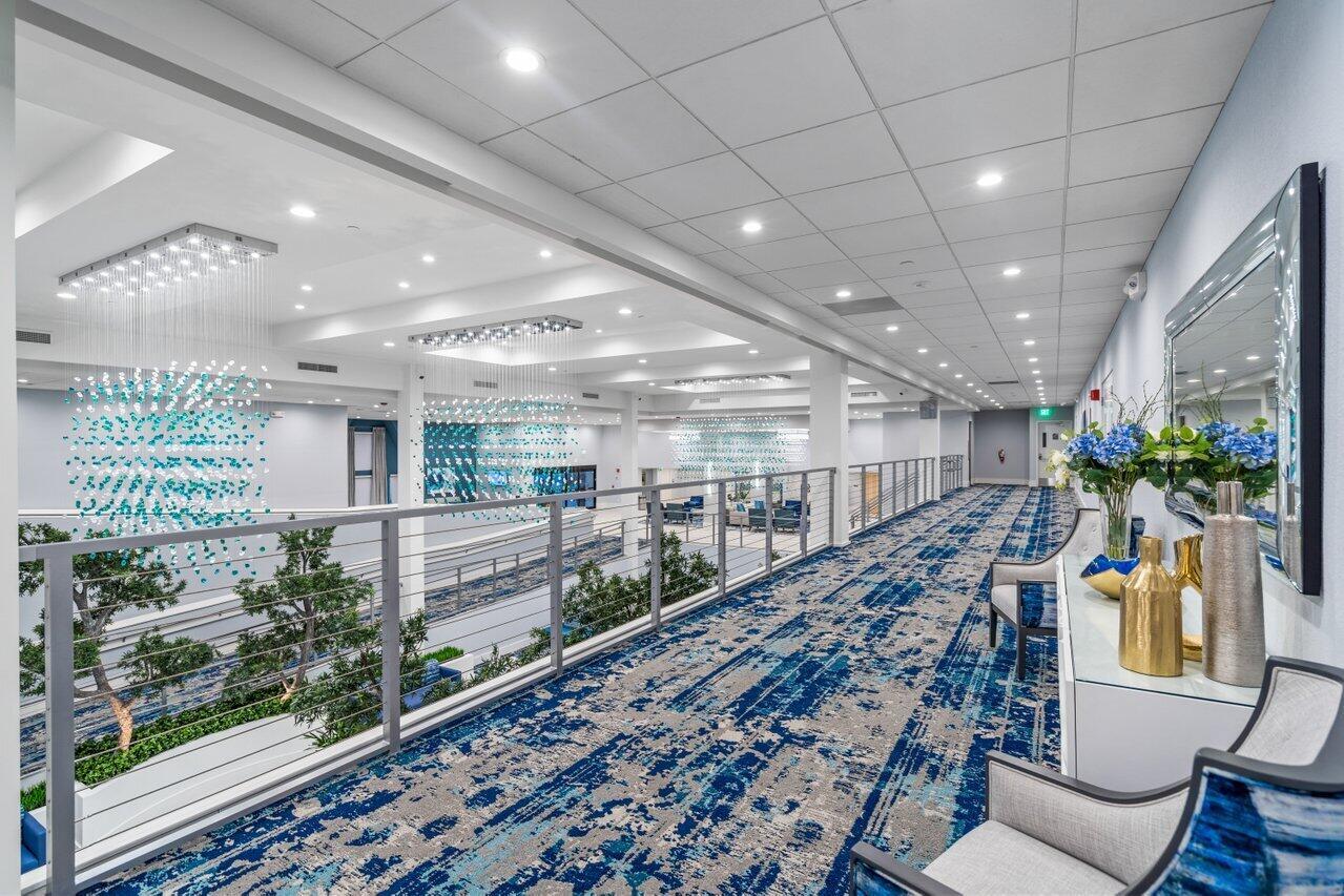 HUNTINGTON LAKES SEC FIVE CONDOS - Residential