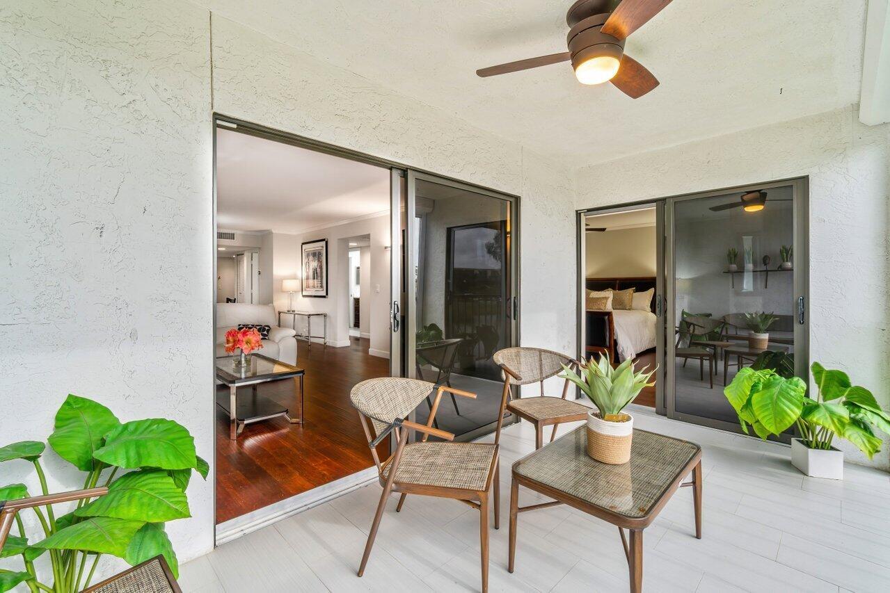 HUNTINGTON LAKES SEC FIVE CONDOS - Residential