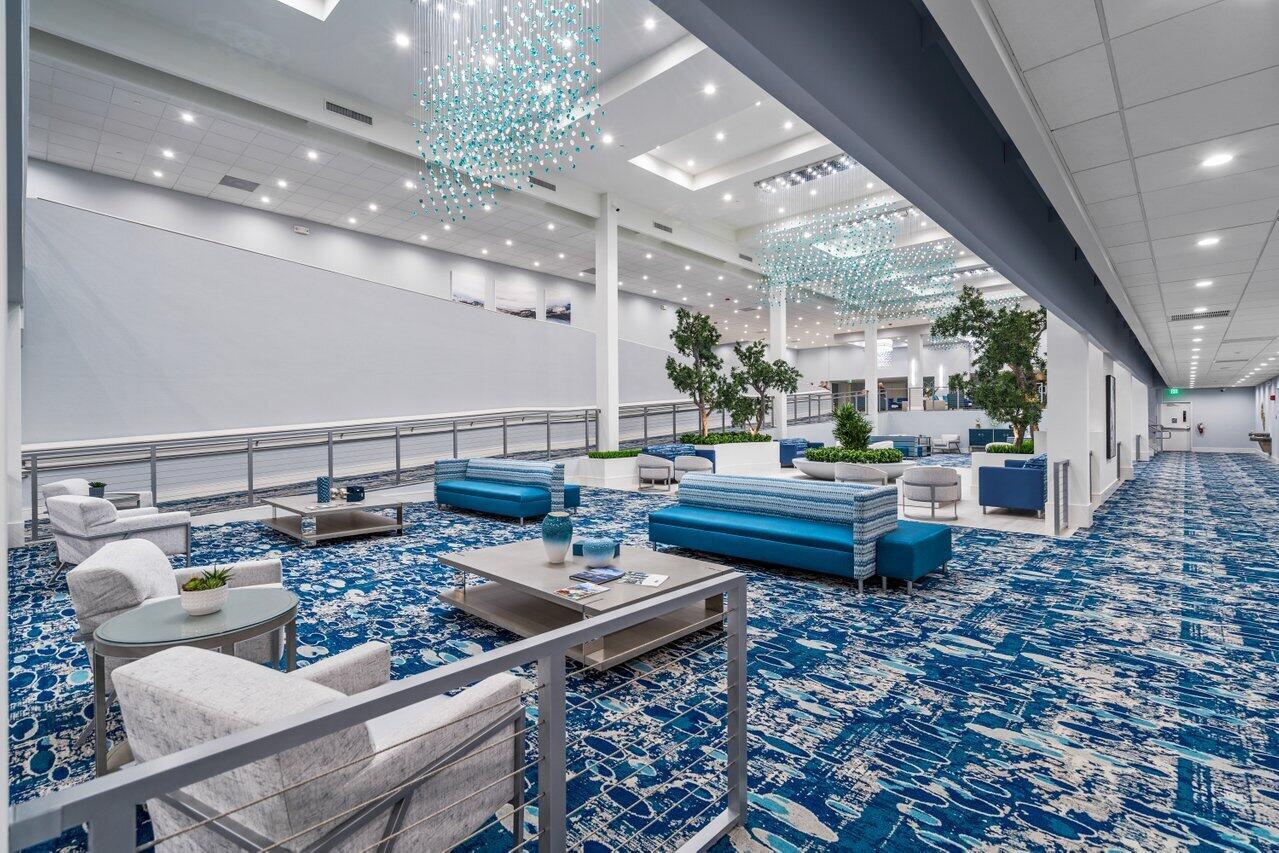 HUNTINGTON LAKES SEC FIVE CONDOS - Residential