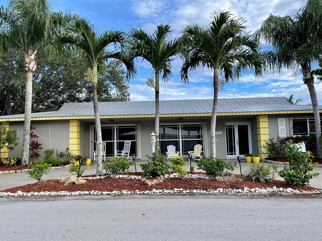 Photo of 460 Jupiter Lane, Juno Beach, FL 33408 (MLS # R10989755)