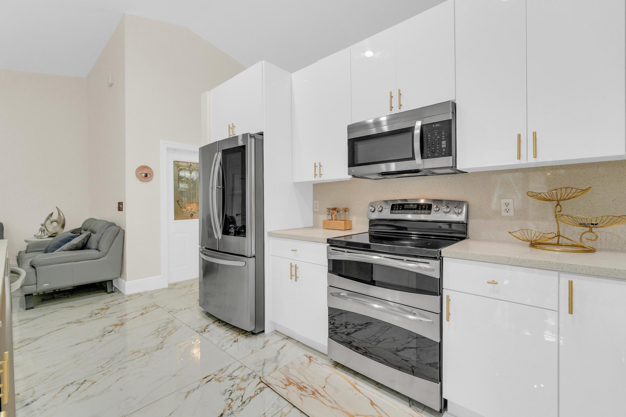 Winston Park Sec Two-B - Residential Lease