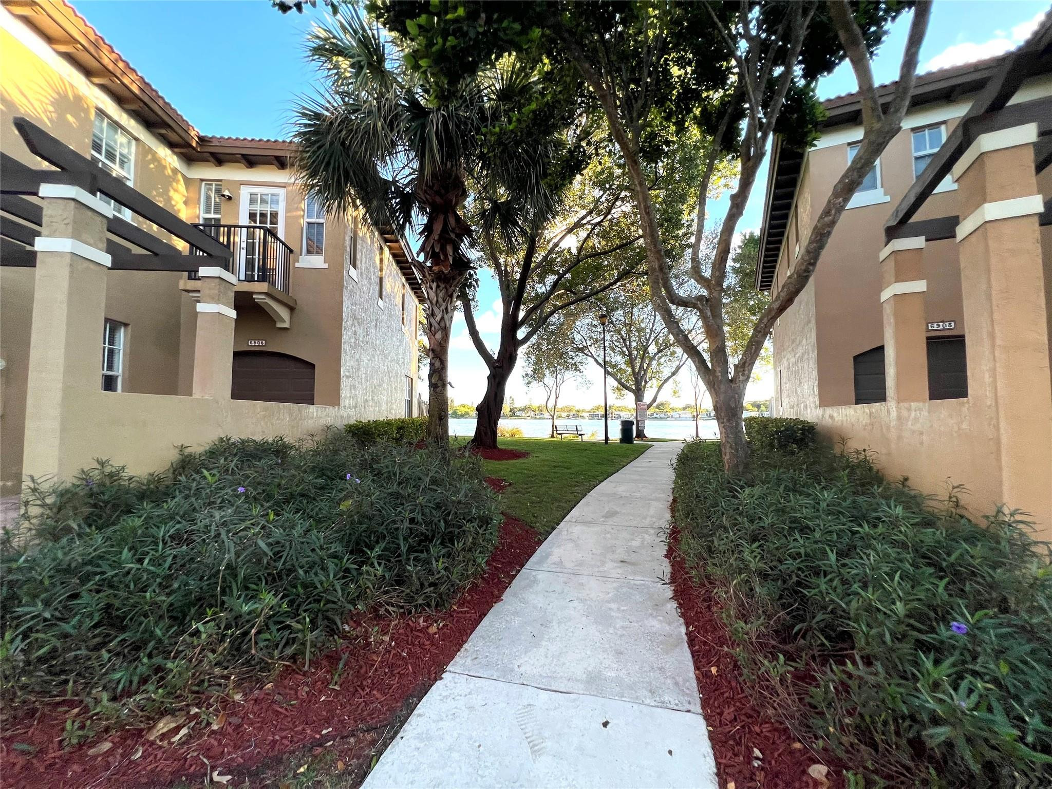 Julia Gardens - Residential