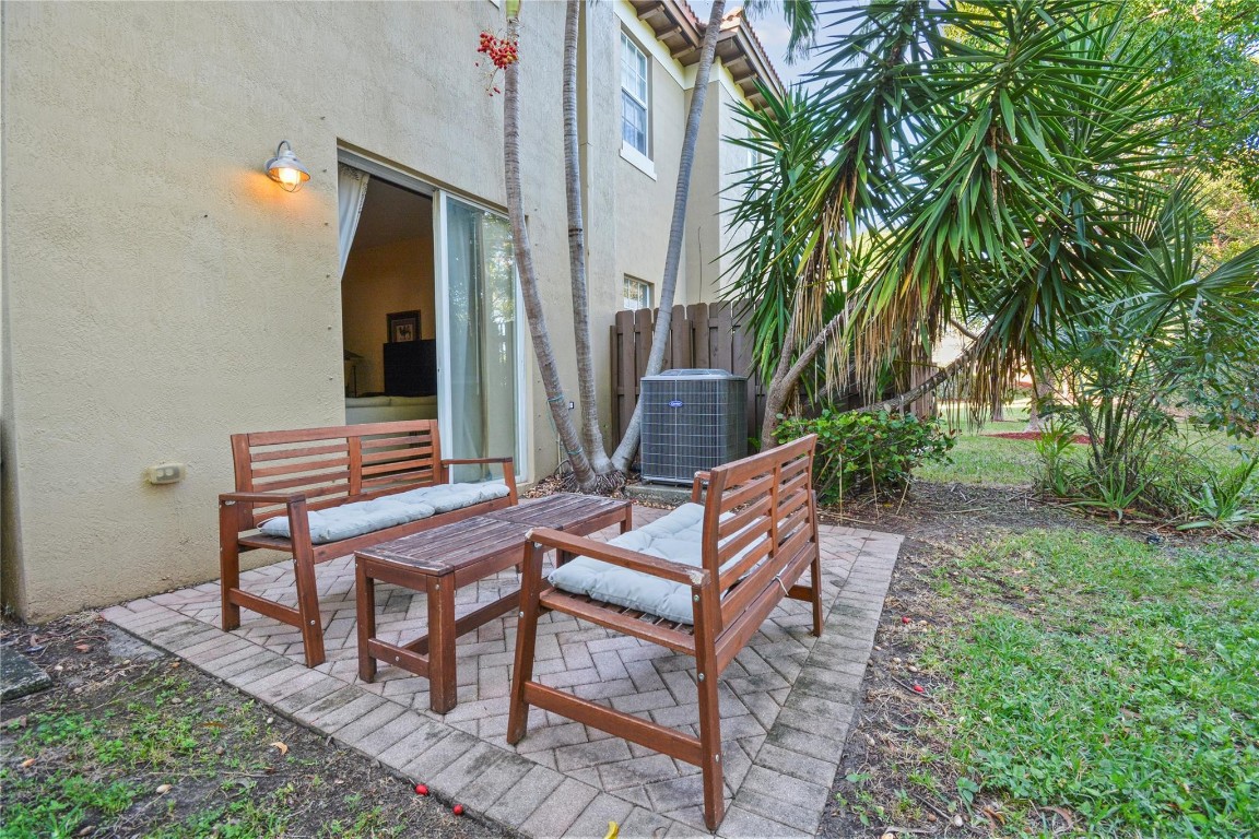 Julia Gardens - Residential