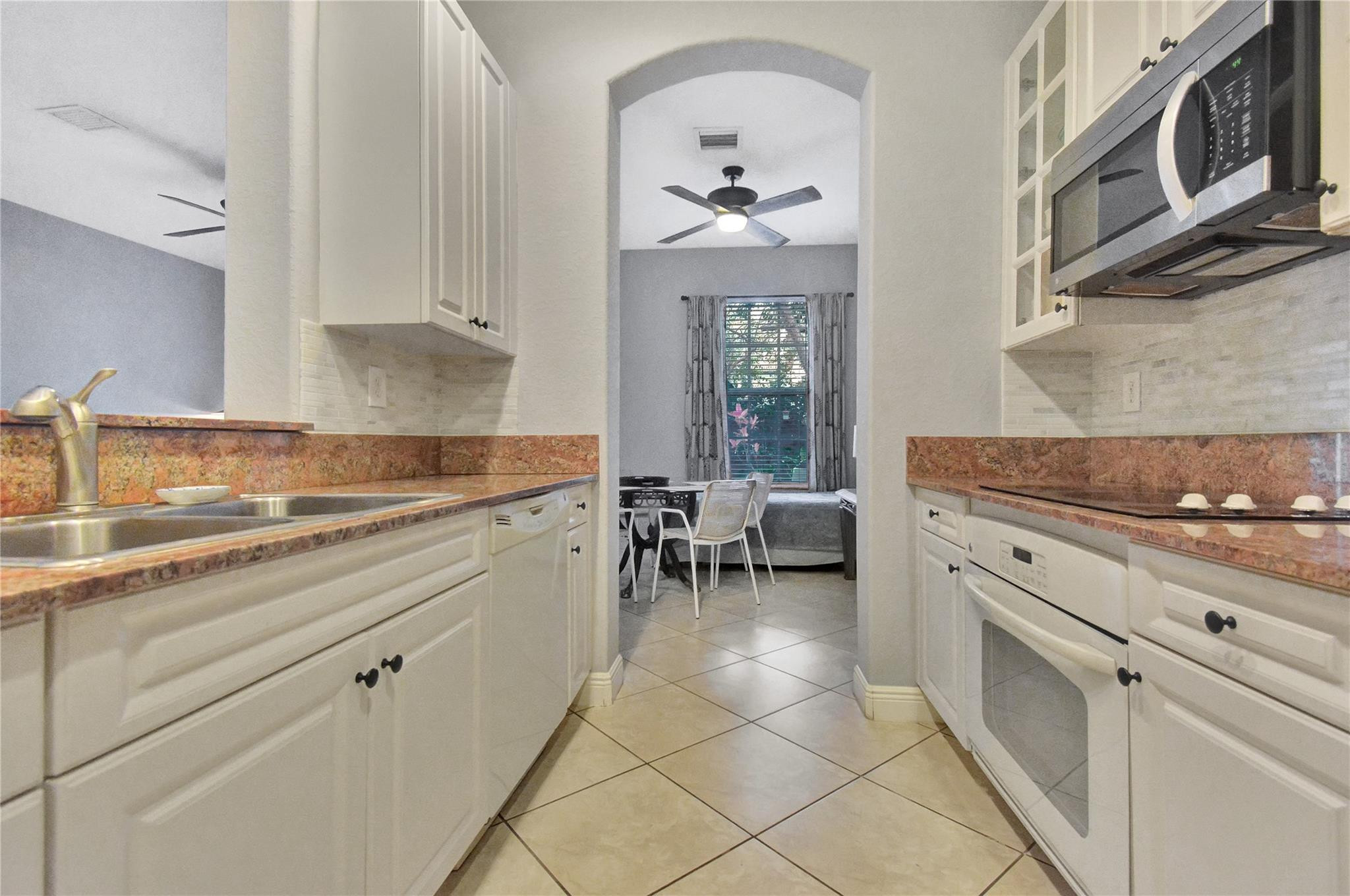 Julia Gardens - Residential