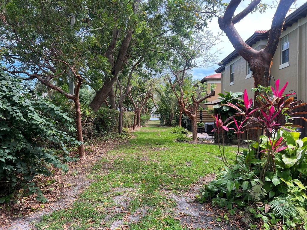 Julia Gardens - Residential