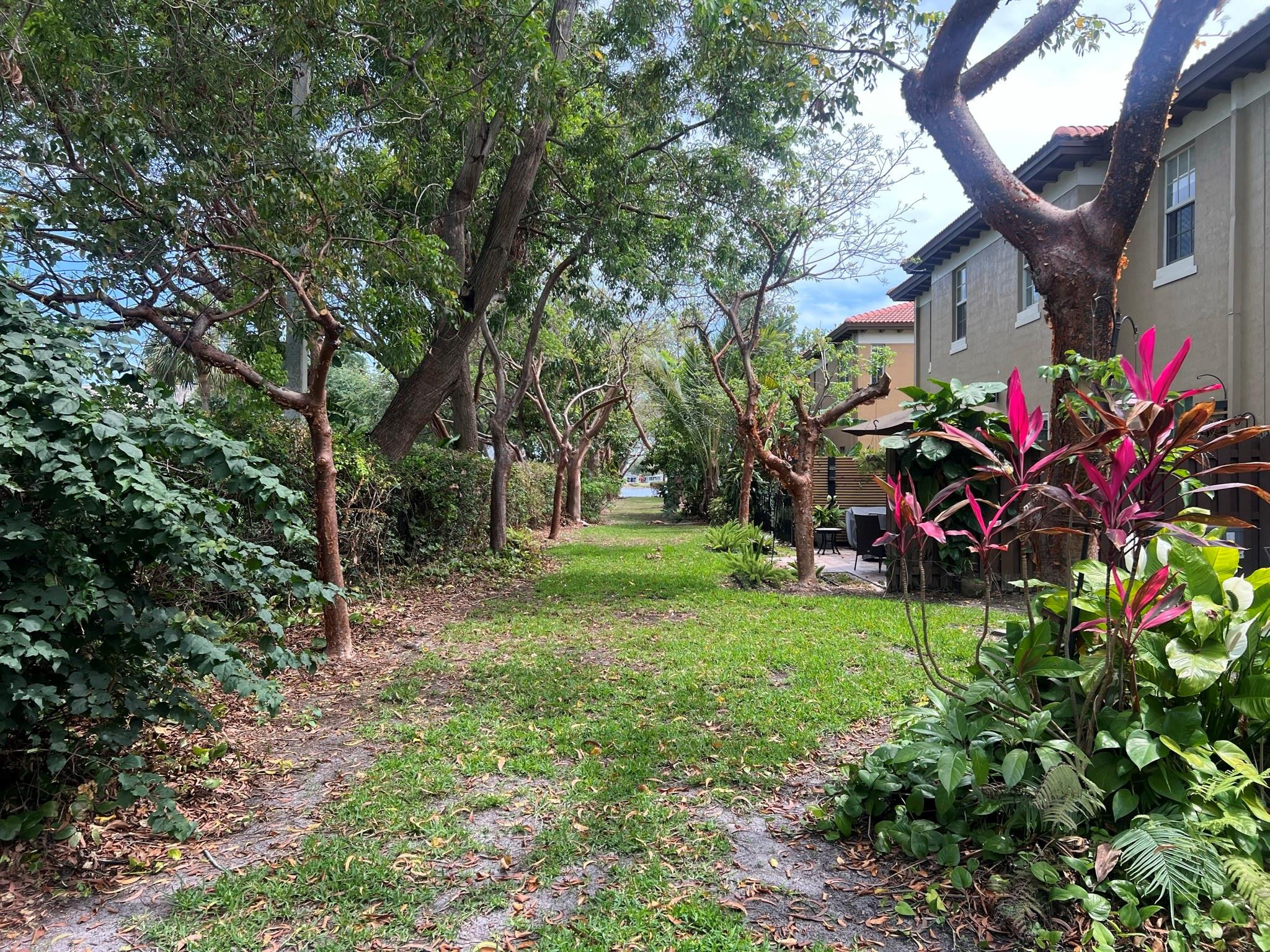 Julia Gardens - Residential