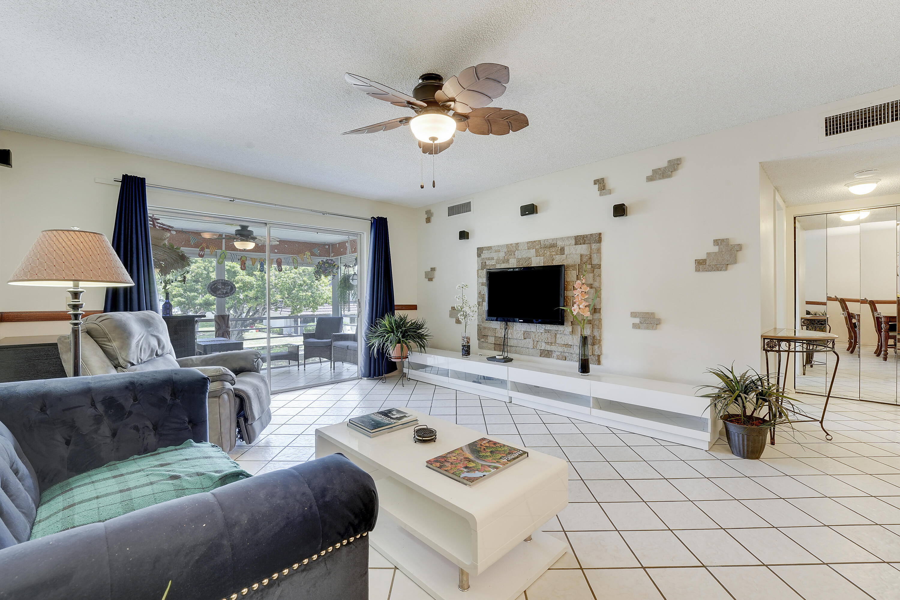 12027 Greenway Circle S 204
