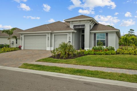 Single Family Residence in Vero Beach FL 6481 High Pointe Circle Cir.jpg