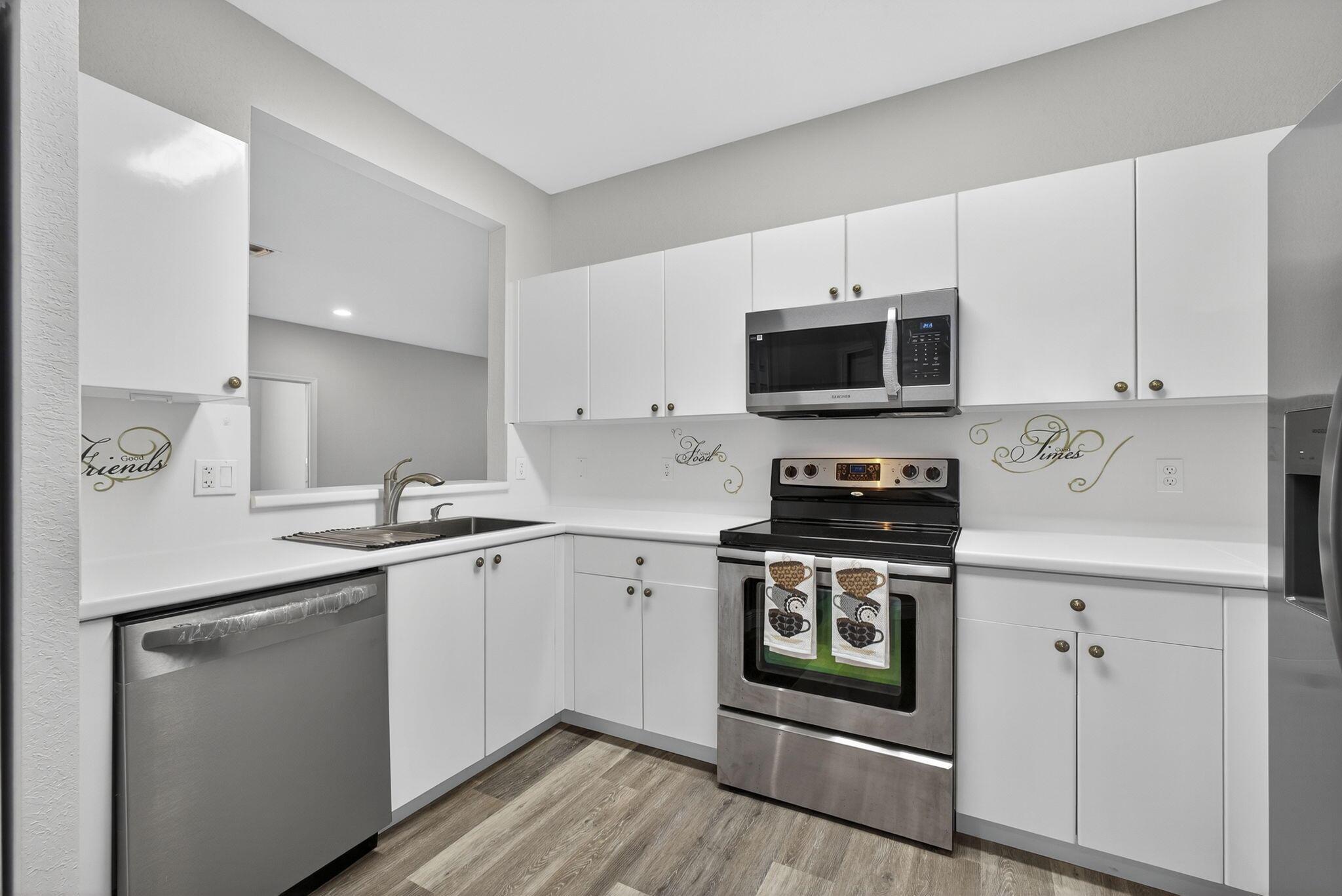 Grove Villiage Condo - Residential