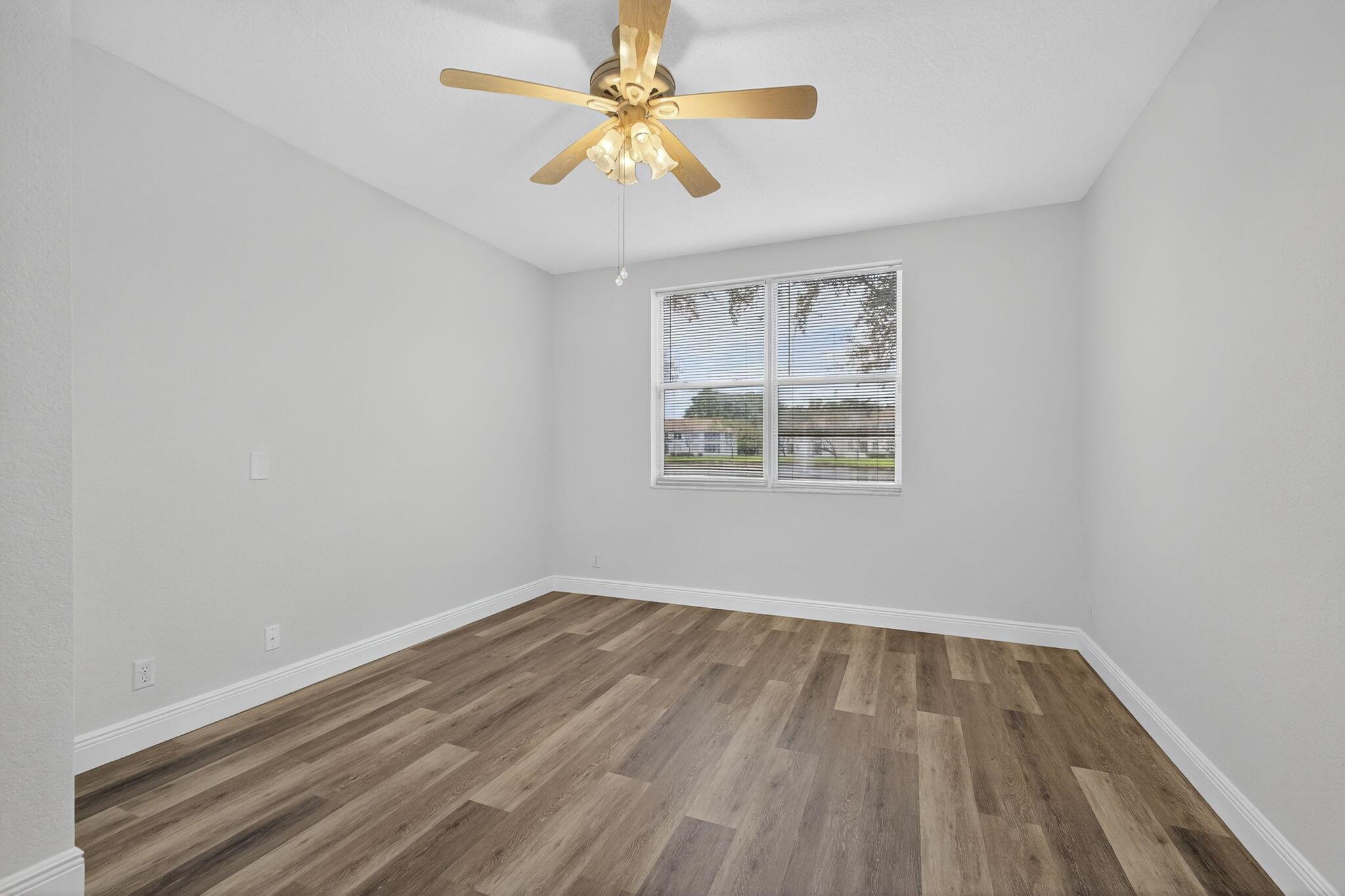 Grove Villiage Condo - Residential