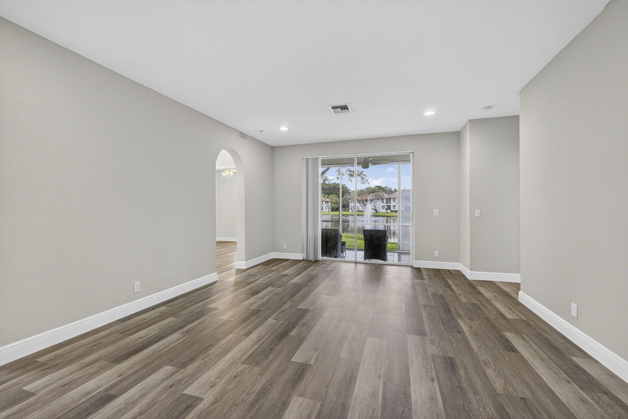 Grove Villiage Condo - Residential