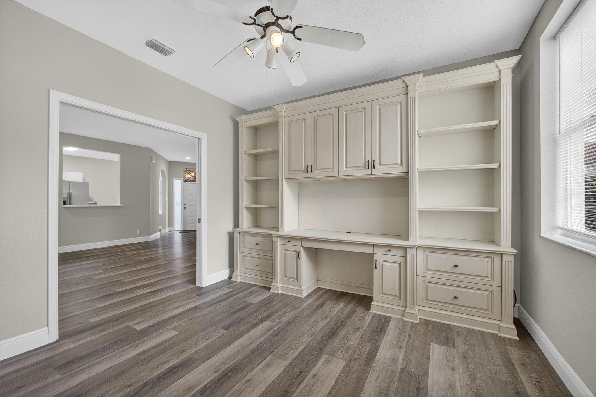 Grove Villiage Condo - Residential