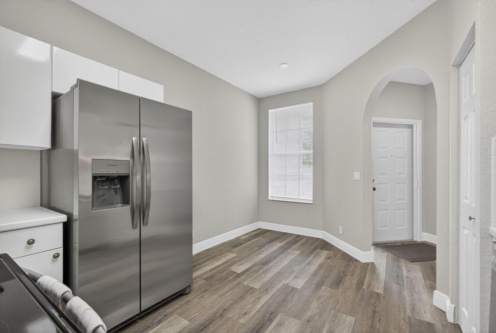 Grove Villiage Condo - Residential