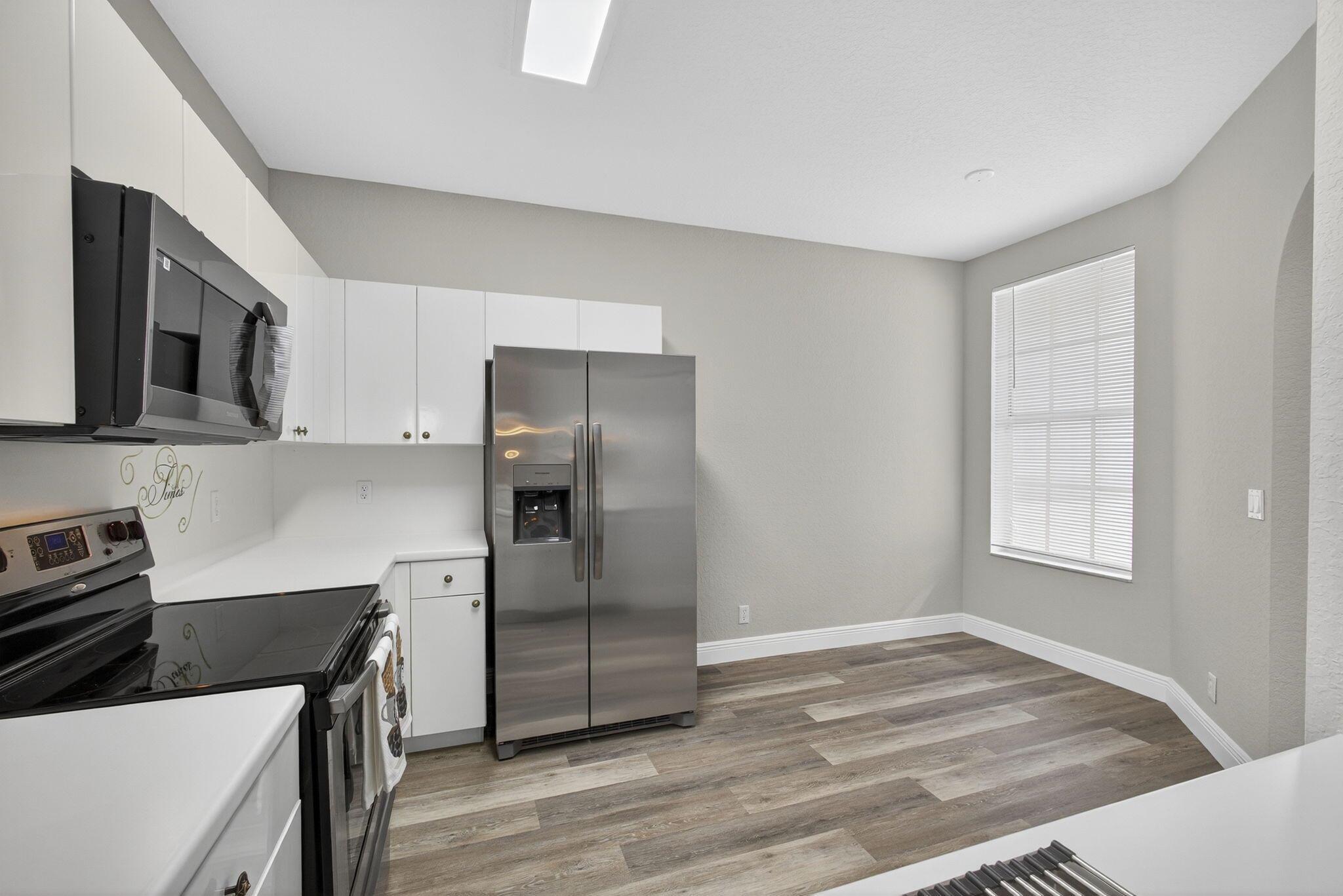 Grove Villiage Condo - Residential