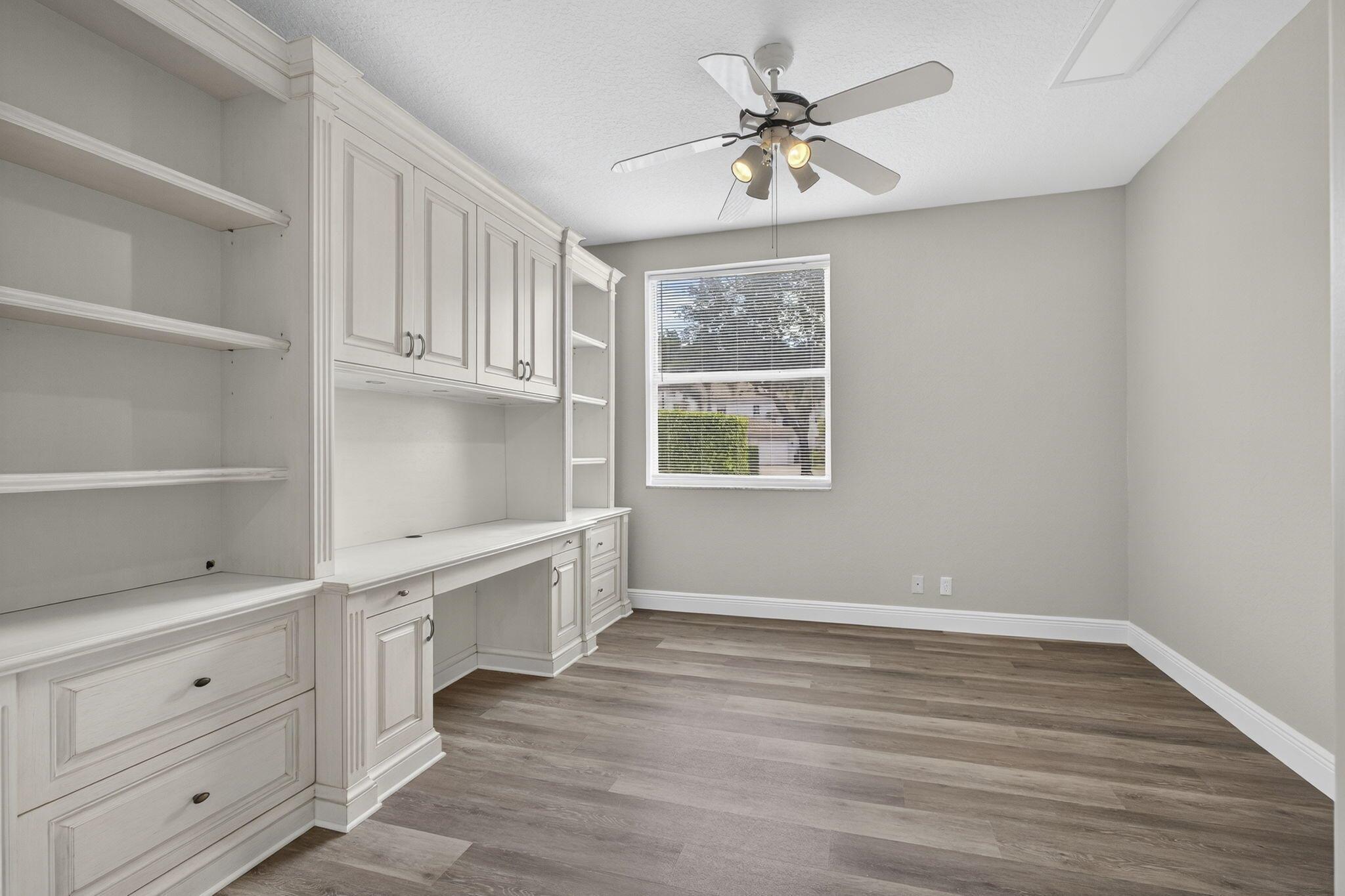 Grove Villiage Condo - Residential