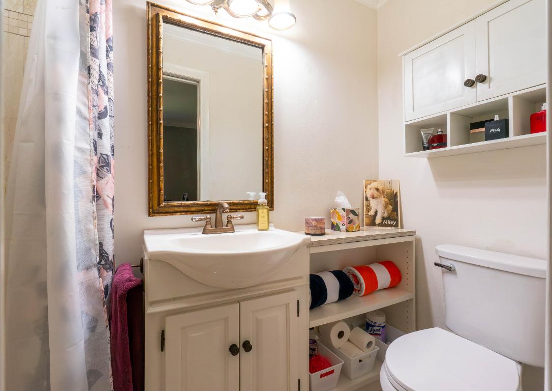 PALM BEACH LEISUREVILLE SEC 2 - Residential