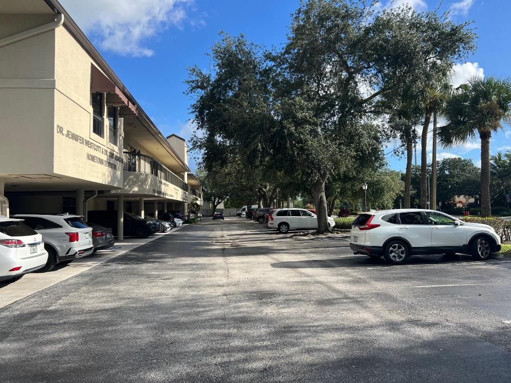 Photo of 10625 N Military Trail #101, Palm Beach Gardens, FL 33410 (MLS # R11146482)