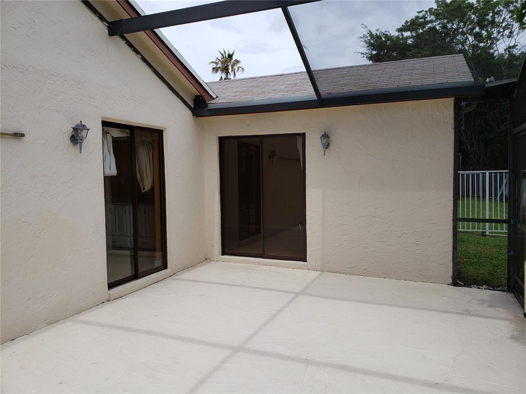 BONAVENTURE LAKES - Residential