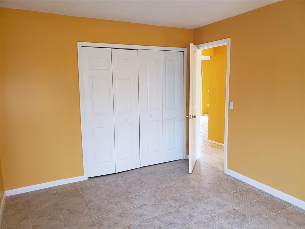 BONAVENTURE LAKES - Residential