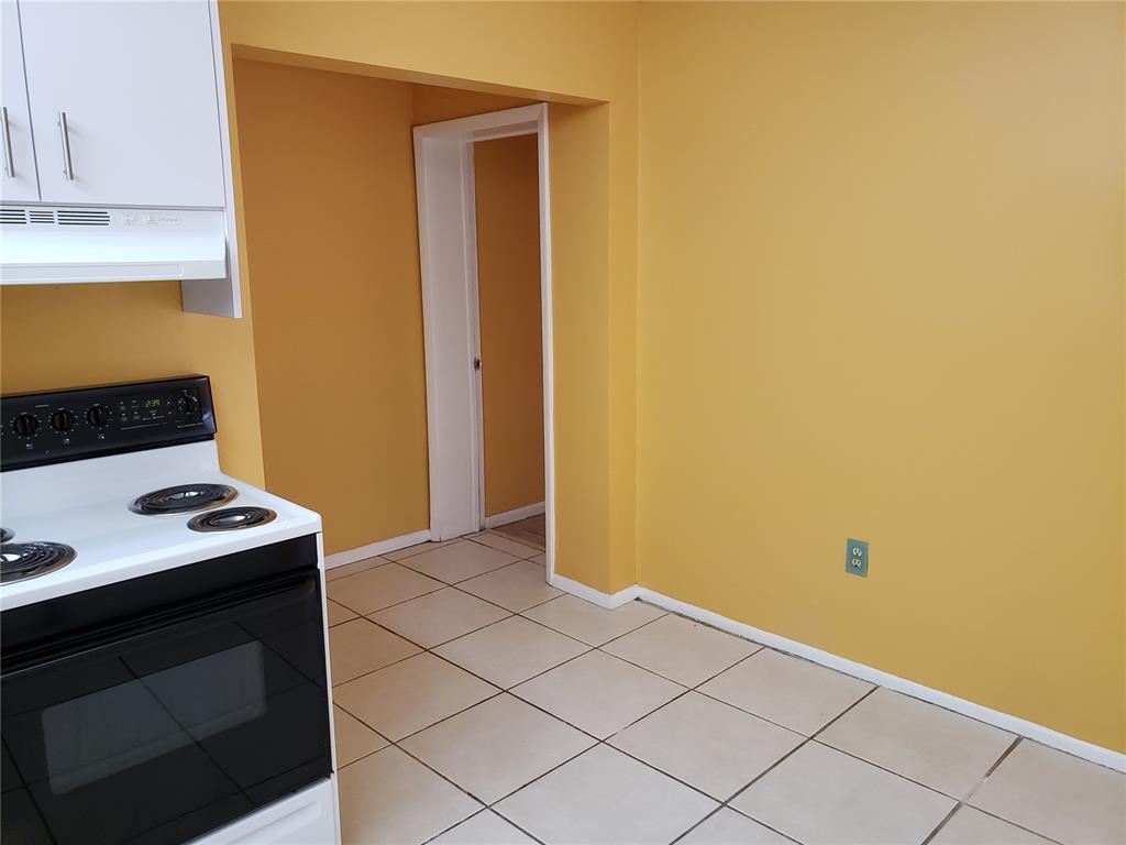 BONAVENTURE LAKES - Residential