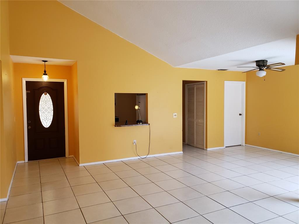 BONAVENTURE LAKES - Residential