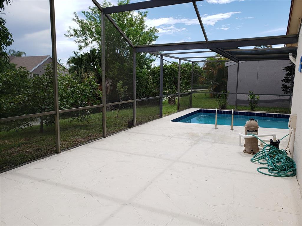 BONAVENTURE LAKES - Residential