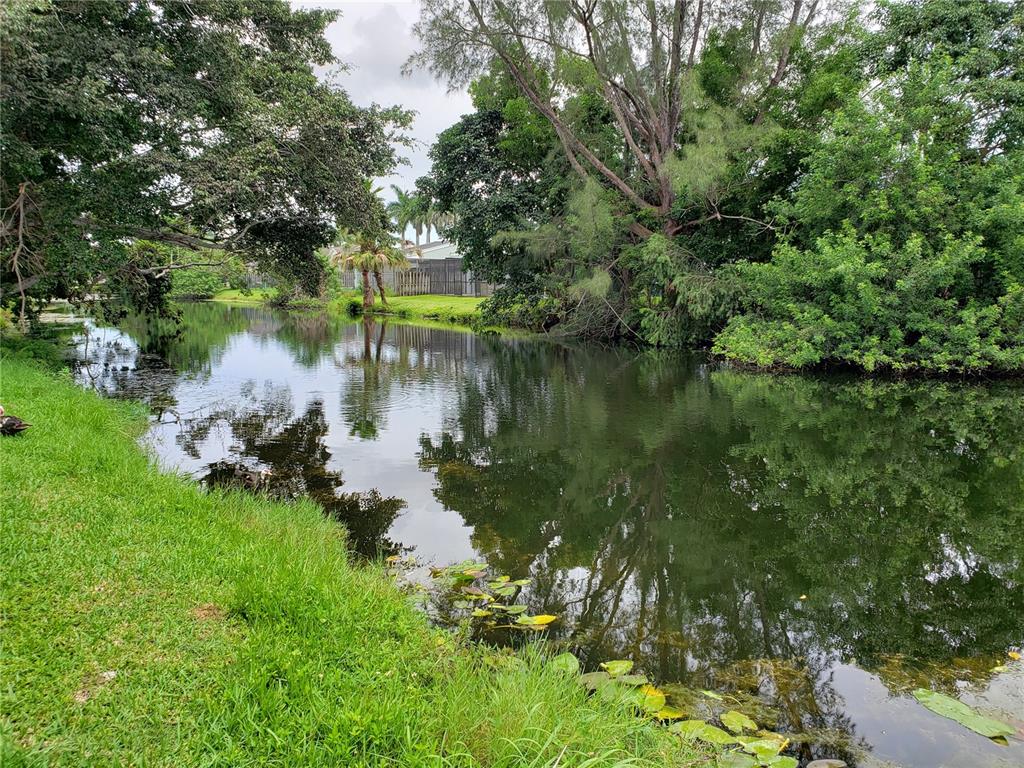 BONAVENTURE LAKES - Residential