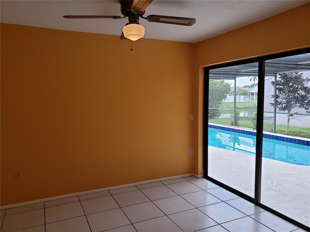 BONAVENTURE LAKES - Residential