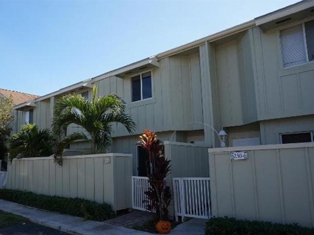 Photo of 6230 Riverwalk Lane #5, Jupiter, FL 33458 (MLS # R11005440)