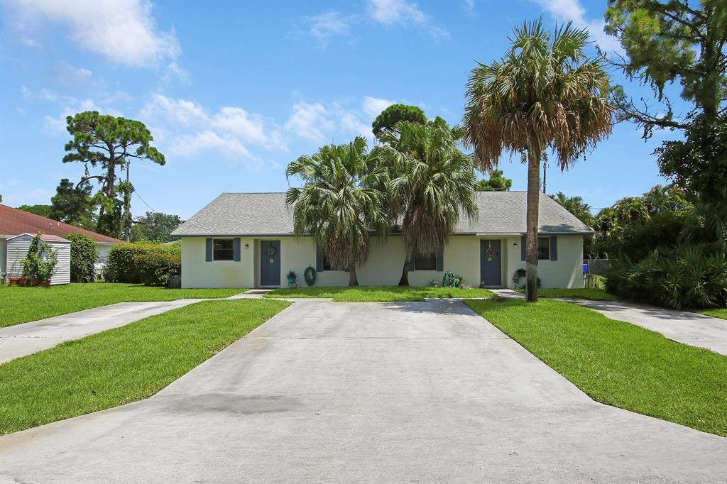 Photo of 6247 Allen Street, Jupiter, FL 33458 (MLS # R10735359)
