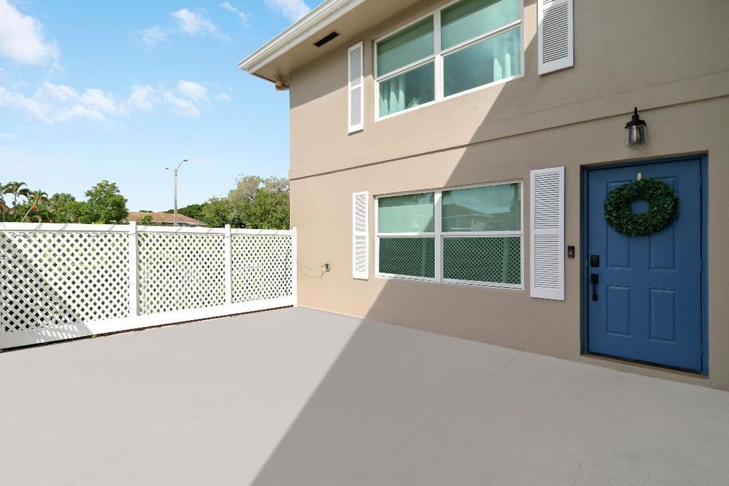 Photo of 3355 SW Sunset Trace Circle, Palm City, FL 34990 (MLS # R11122496)