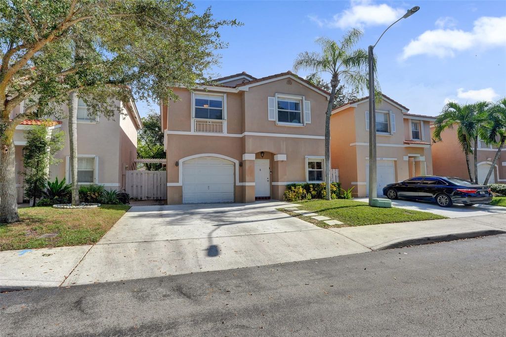 Photo of 4165 Tree Tops Rd, Cooper City, FL 33026 (MLS # F10535407)