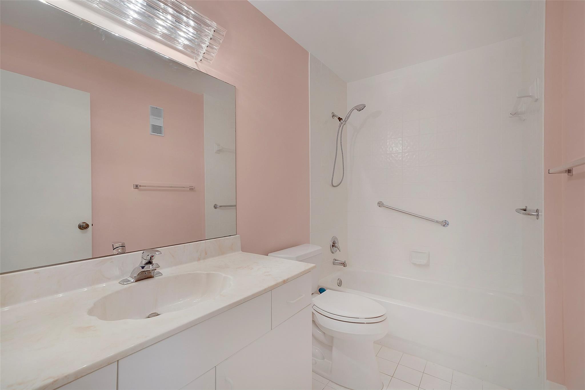 REGAL SHORES CONDO - Residential Lease