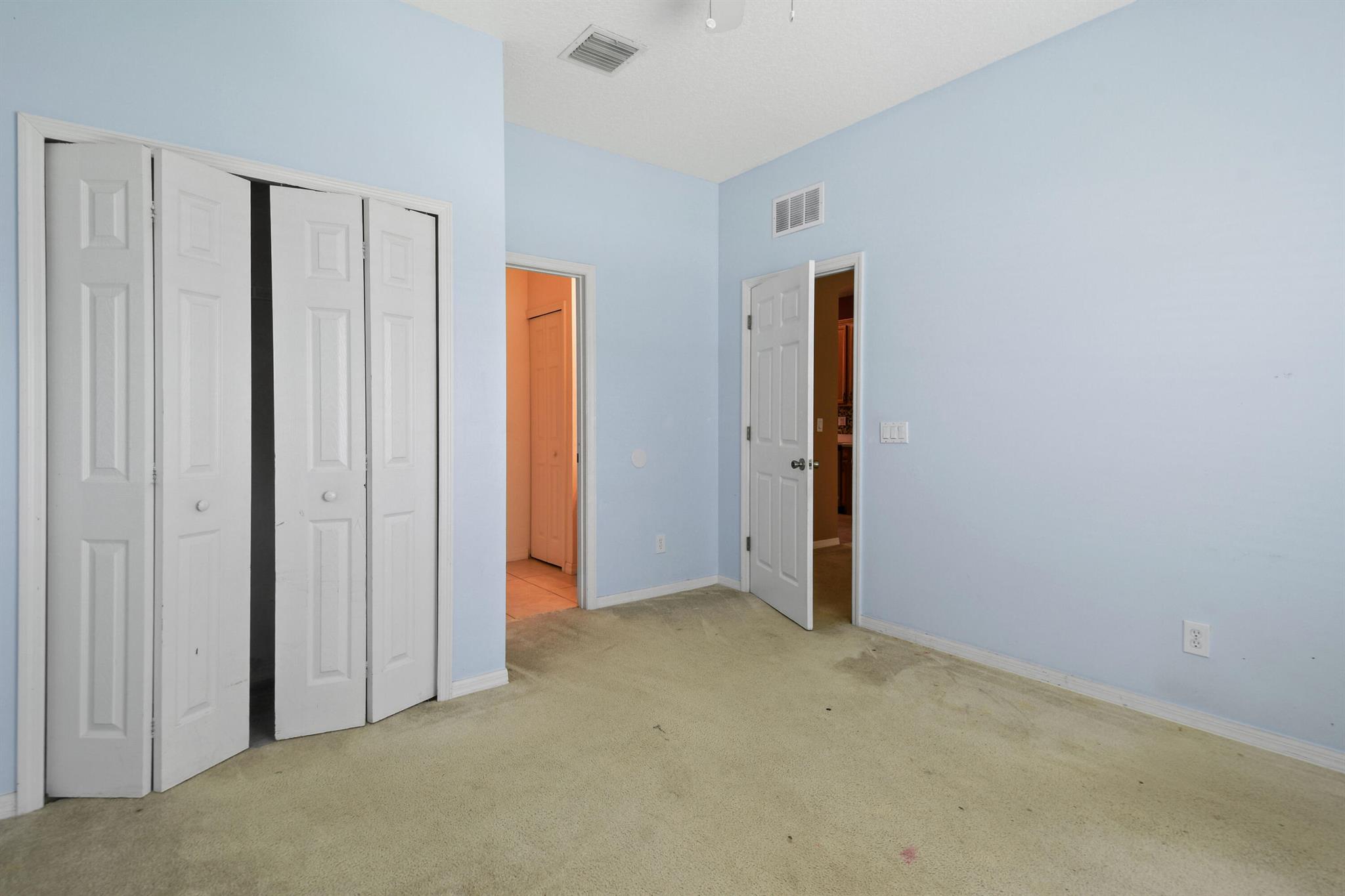 PORT ST LUCIE SECTION 44 - Residential Lease