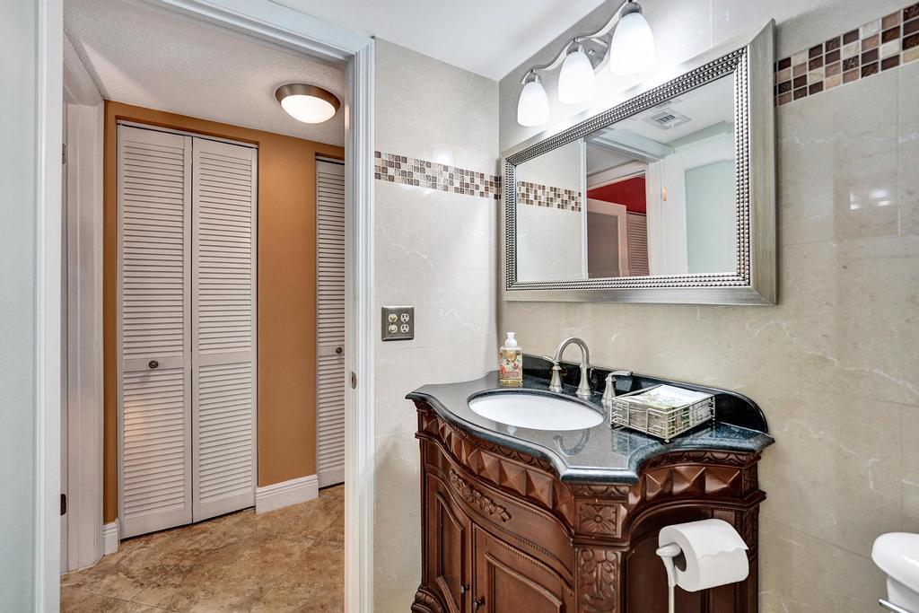 GARDENS III  CONDO - Residential