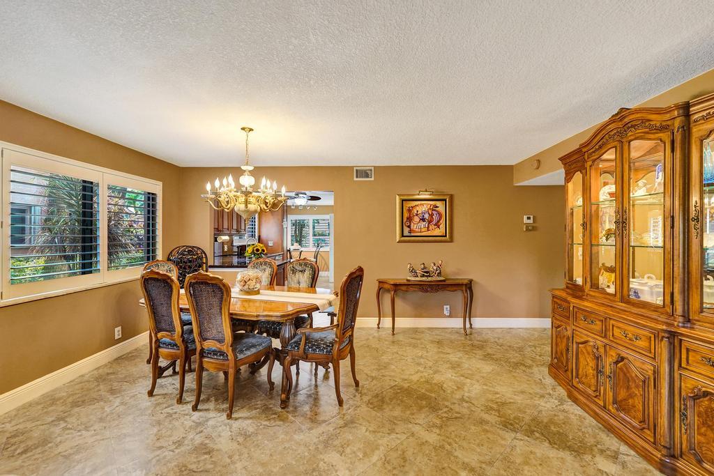 GARDENS III  CONDO - Residential