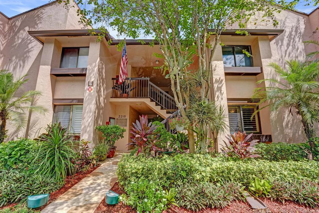 GARDENS III  CONDO - Residential