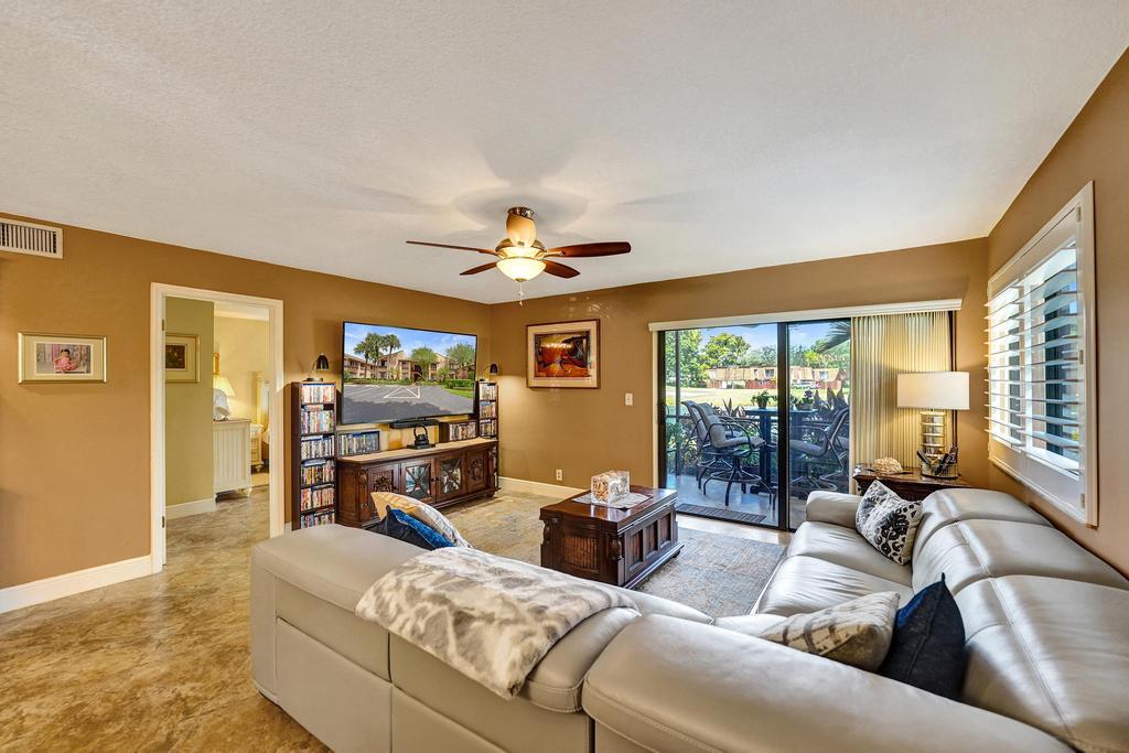 GARDENS III  CONDO - Residential