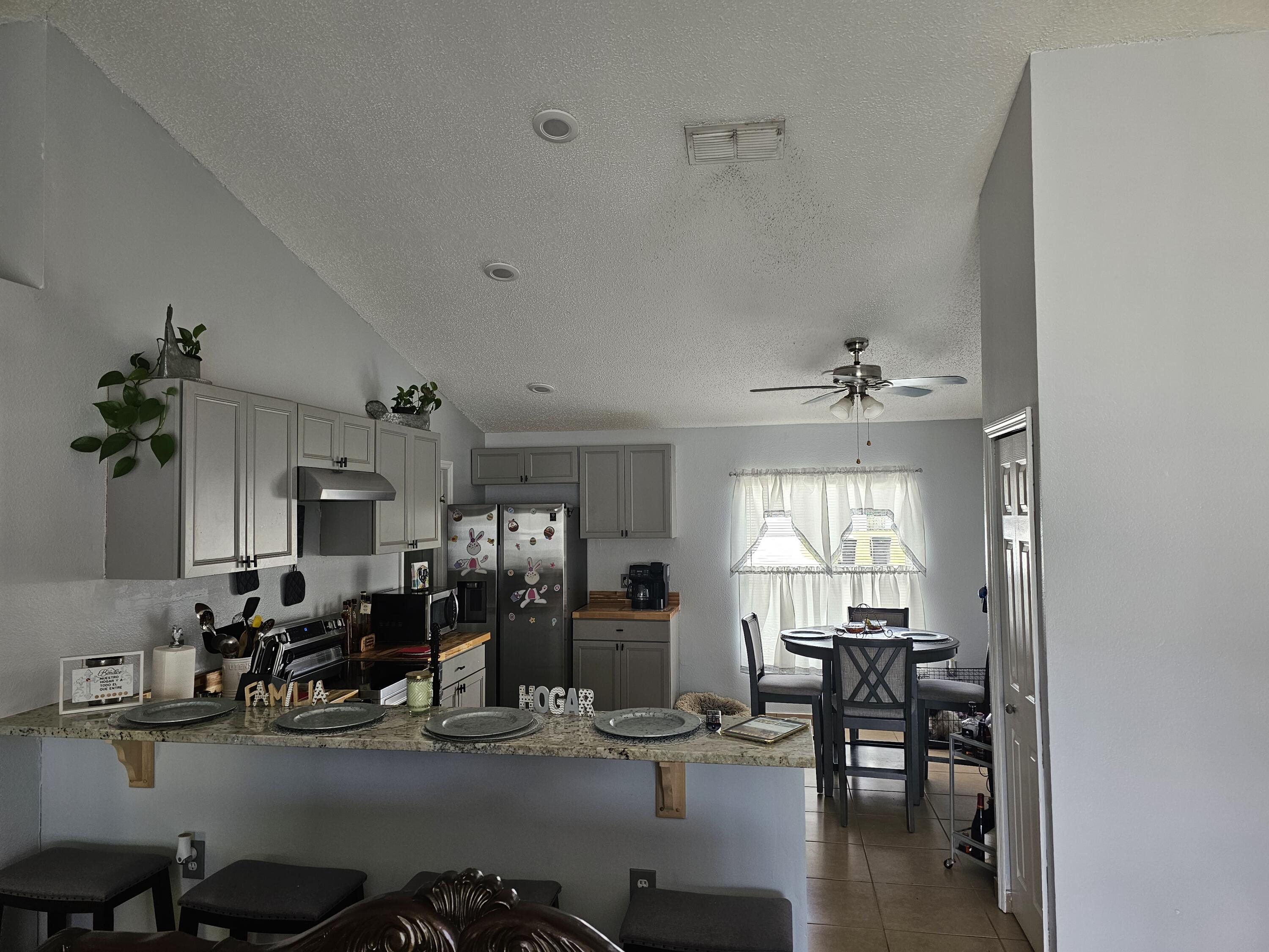 633 Kangaroo Drive
