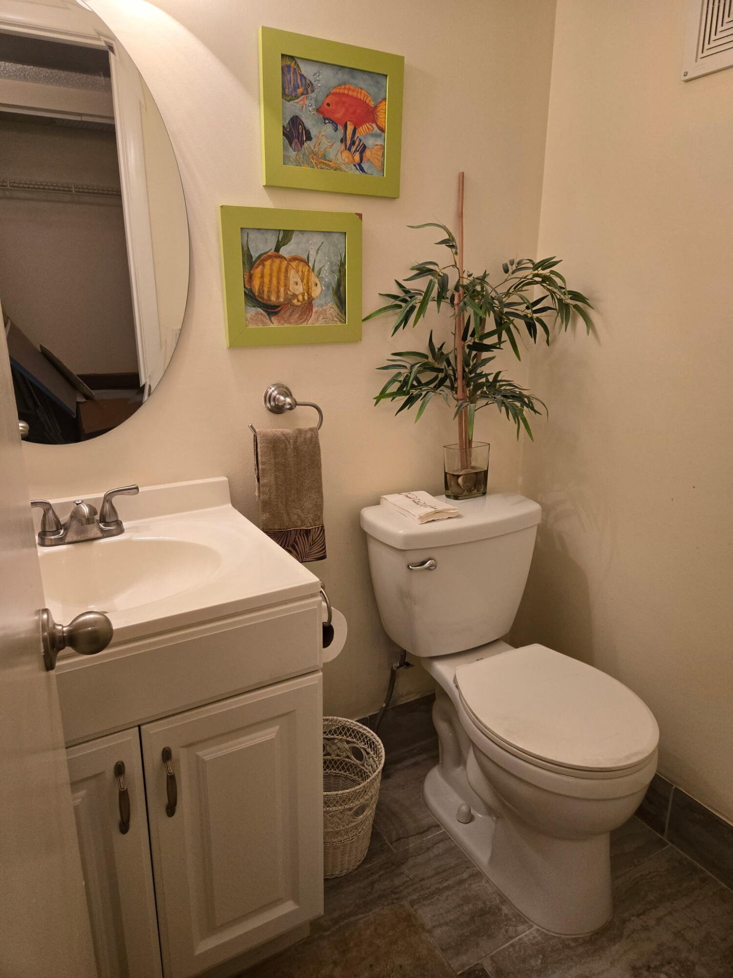 NEWPORT N CONDO - Residential