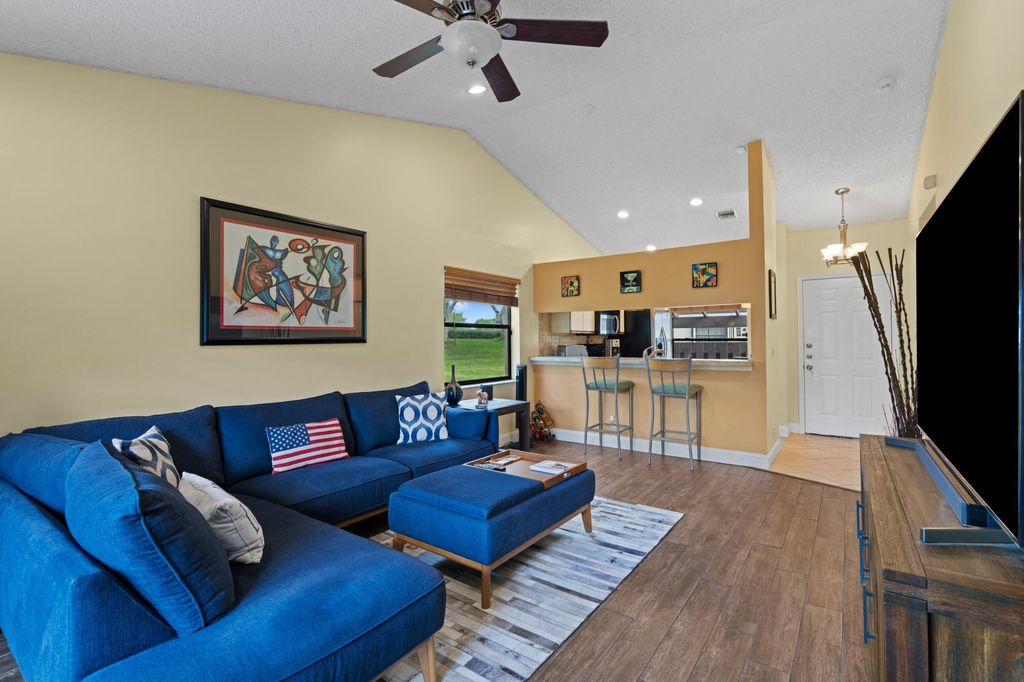 Photo of 108 Casas Norte, Boynton Beach, FL 33426 (MLS # R11011910)