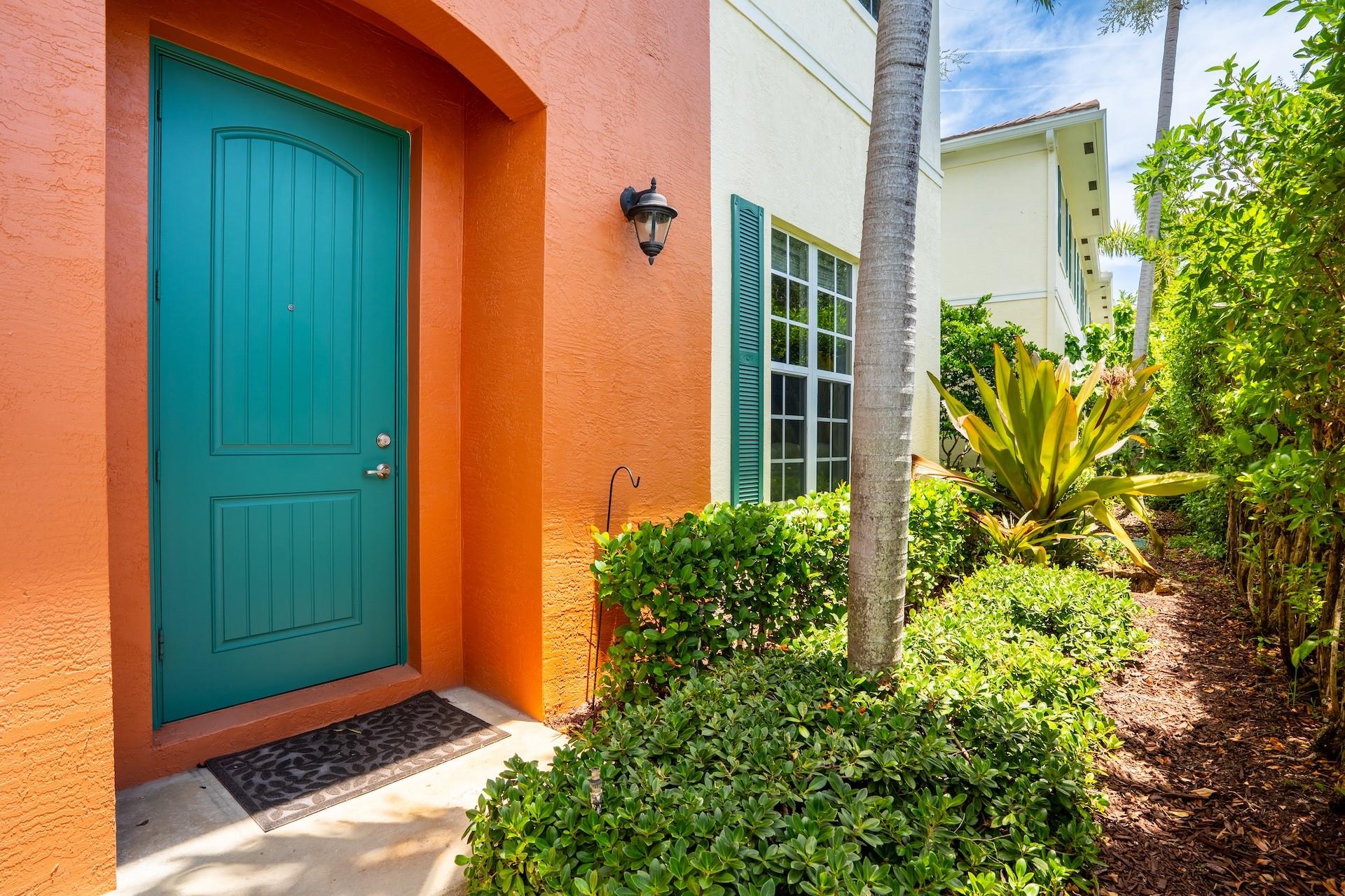 LOCATION, LOCATION, LOCATION!
This Beautiful 3-Bedrooms, 2.5 bathroom corner lot townhome in the sought-after Orchid Grove Community offers an open floor plant and three separate entrances for added convenience. The spacious master bedroom features a large walking Walk-In Closet plus an additional secondary closet. Enjoy the ease of an attached car garage and in-unit washer and dryer. Lakeview Community Pool, Clubhouse, Fitness Center perfect for relaxation and recreation. Prime Location, Just 10 minutes from the beach, with quick access to major highways, parks, shopping centers, Restaurants, and more! Don't miss this ideal blend of comfort, stile, and convenience!