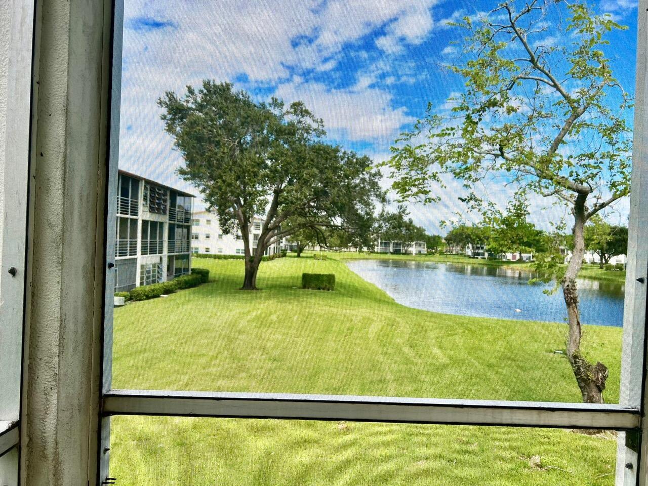 FANSHAW AT CENTURY VILLAGE CONDO - Residential