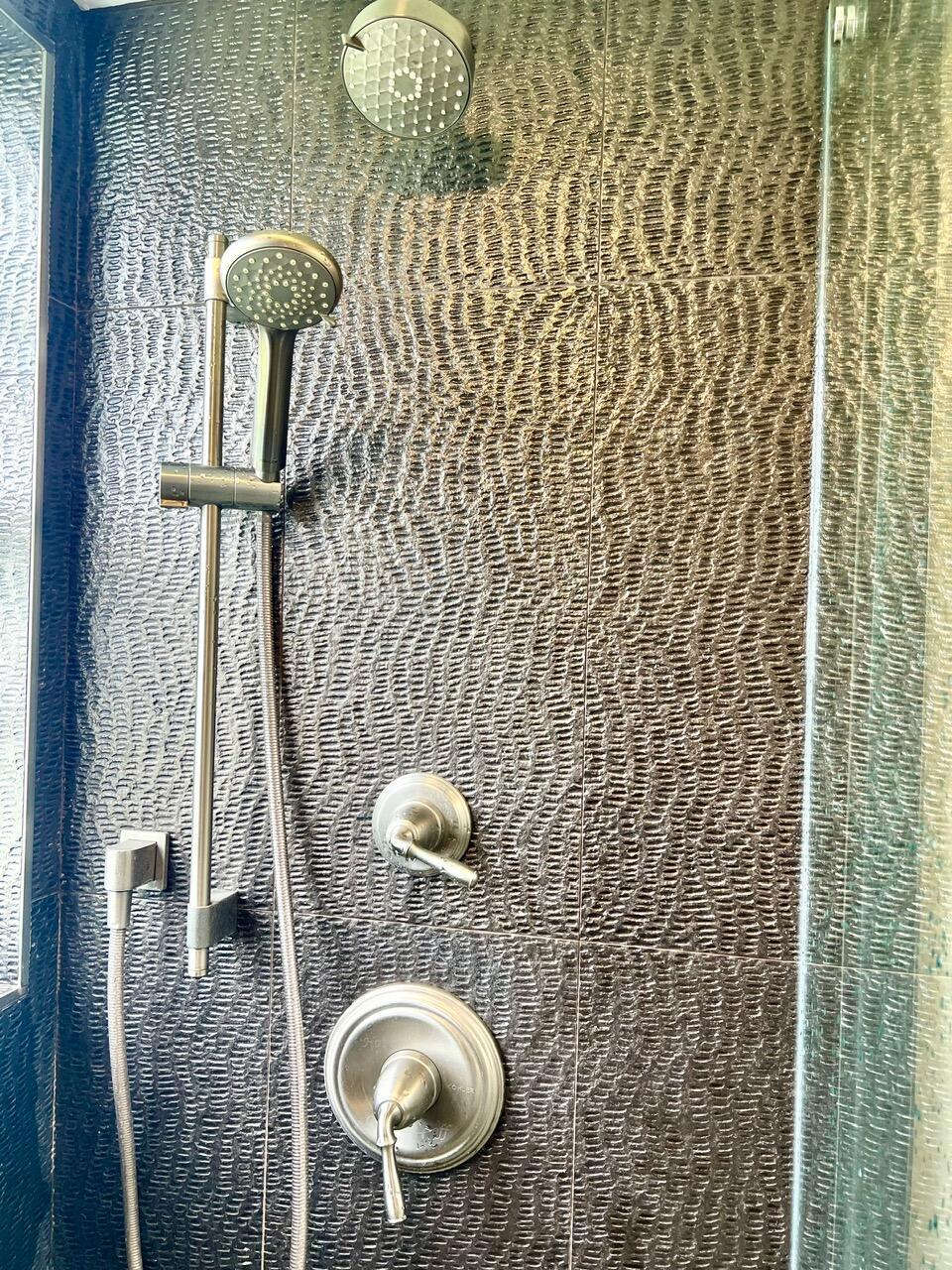 FANSHAW AT CENTURY VILLAGE CONDO - Residential